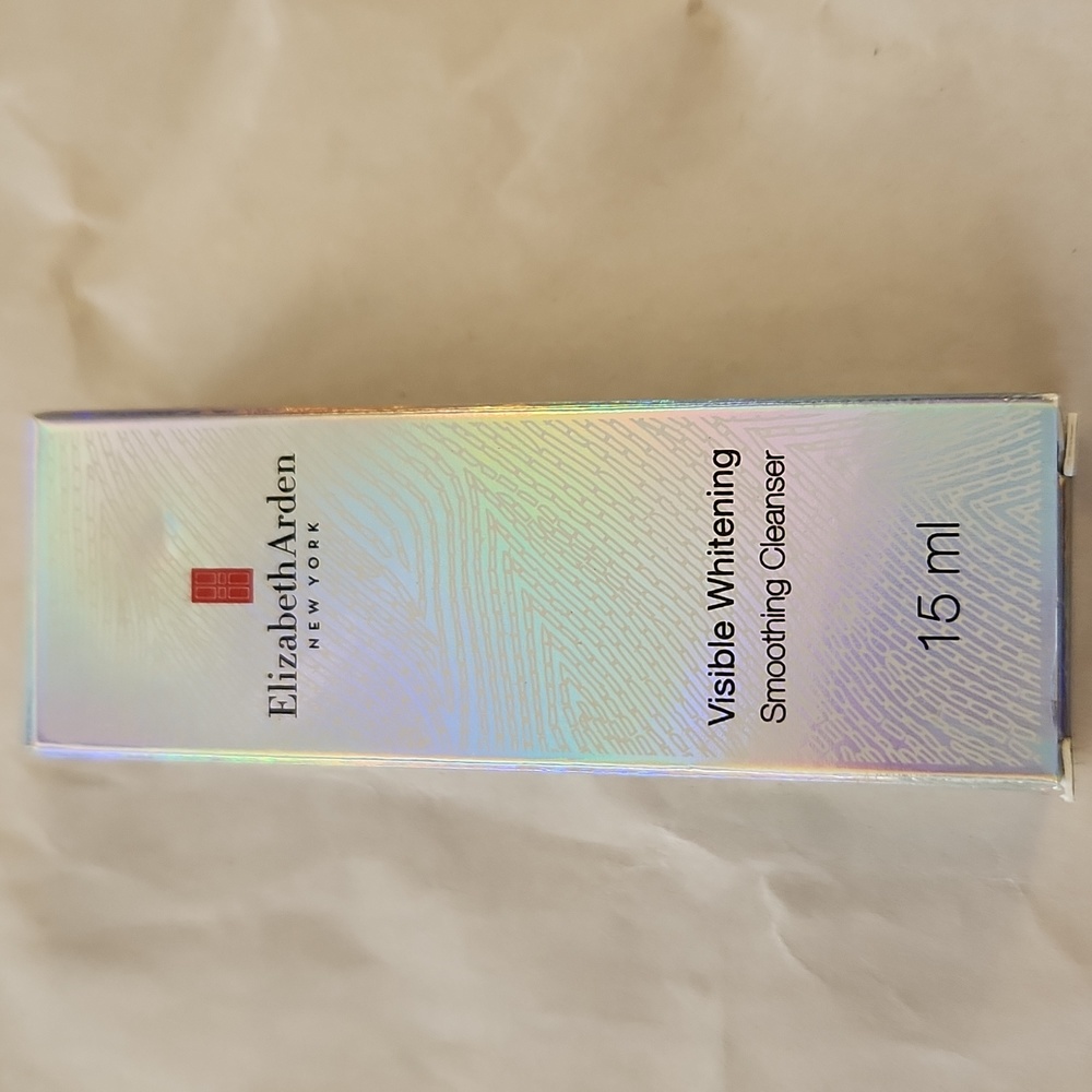 Elizabeth Arden Whitening Cleanser